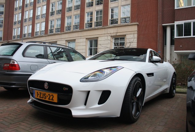 Jaguar F-TYPE S Coupé