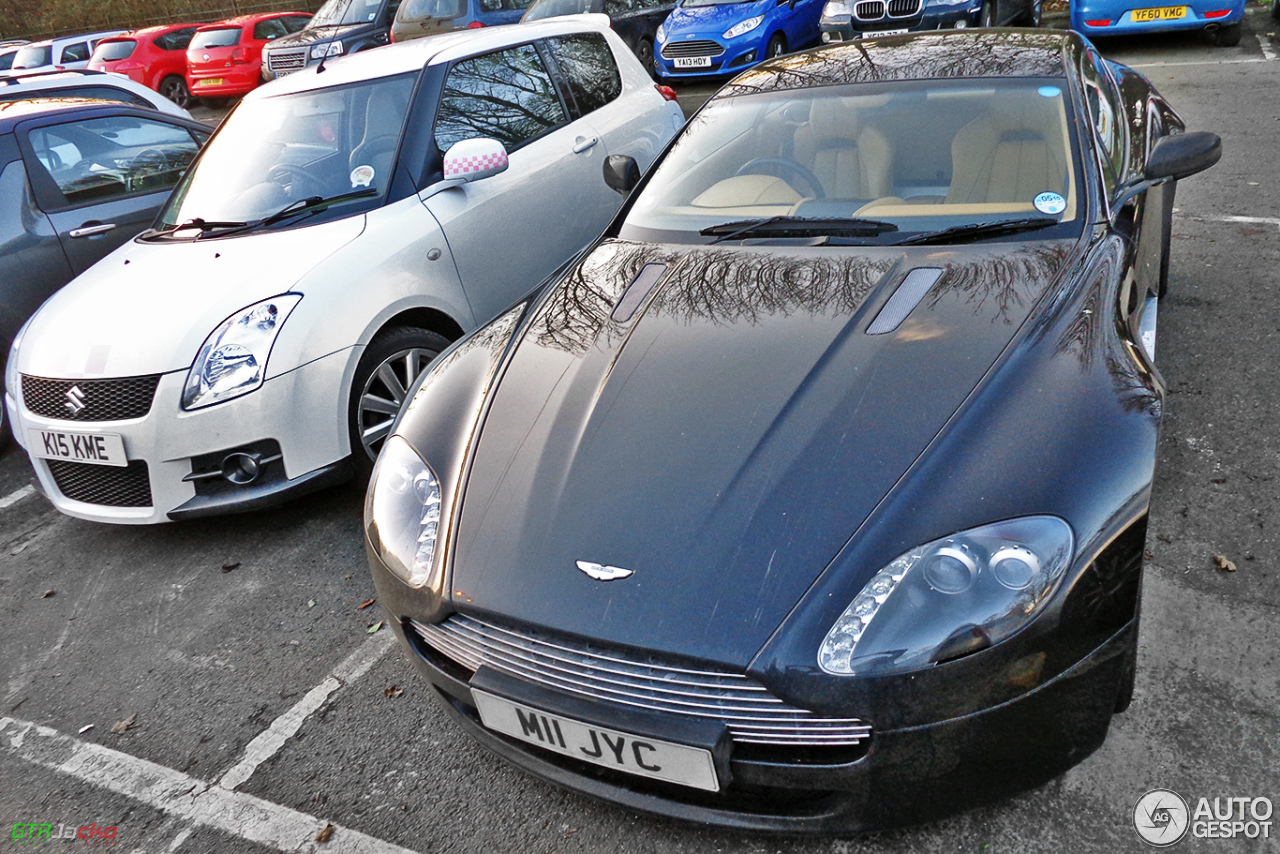 Aston Martin V8 Vantage