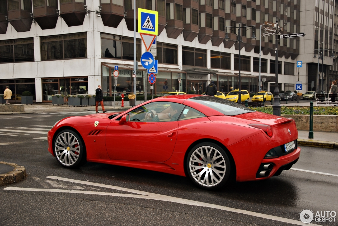 Ferrari California