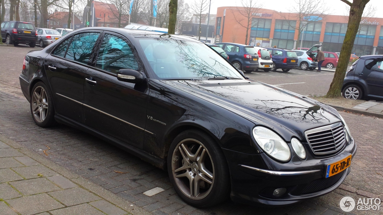 Mercedes-Benz E 55 AMG