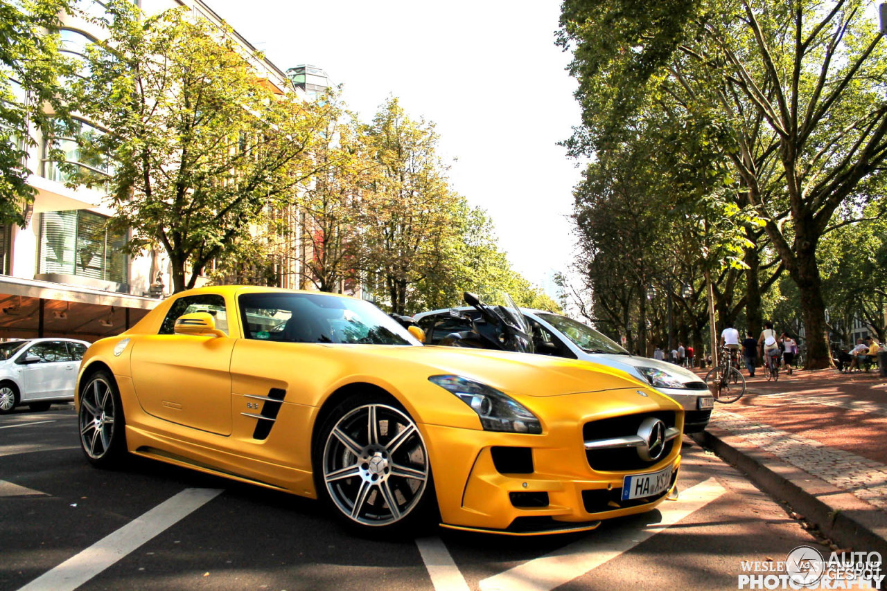 Mercedes-Benz SLS AMG