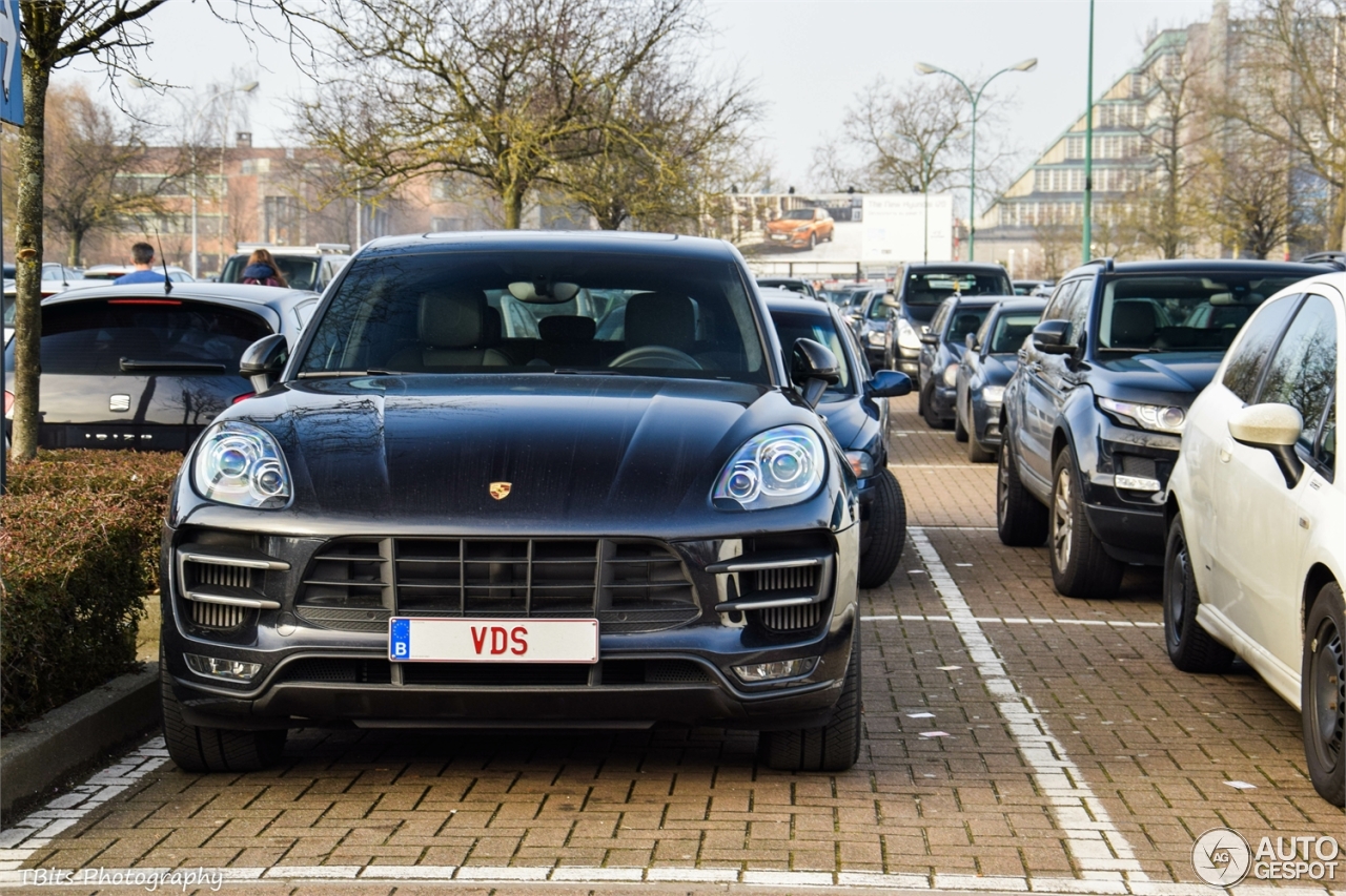 Porsche 95B Macan Turbo