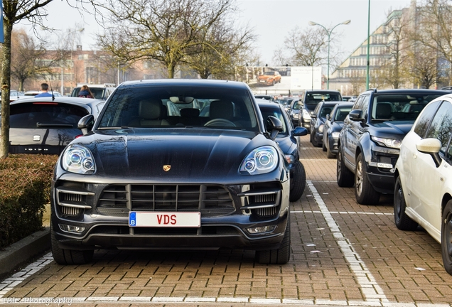 Porsche 95B Macan Turbo