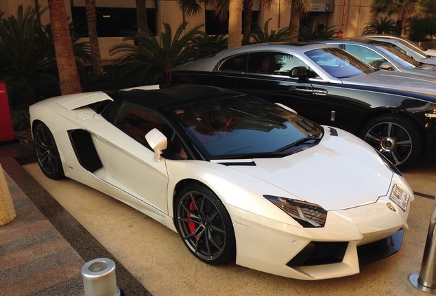 Lamborghini Aventador LP700-4 Roadster