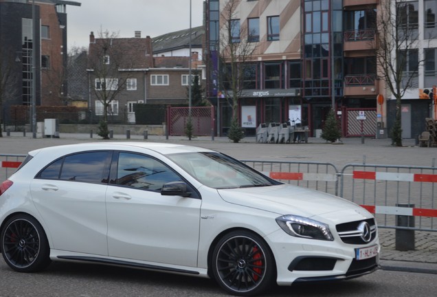 Mercedes-Benz A 45 AMG