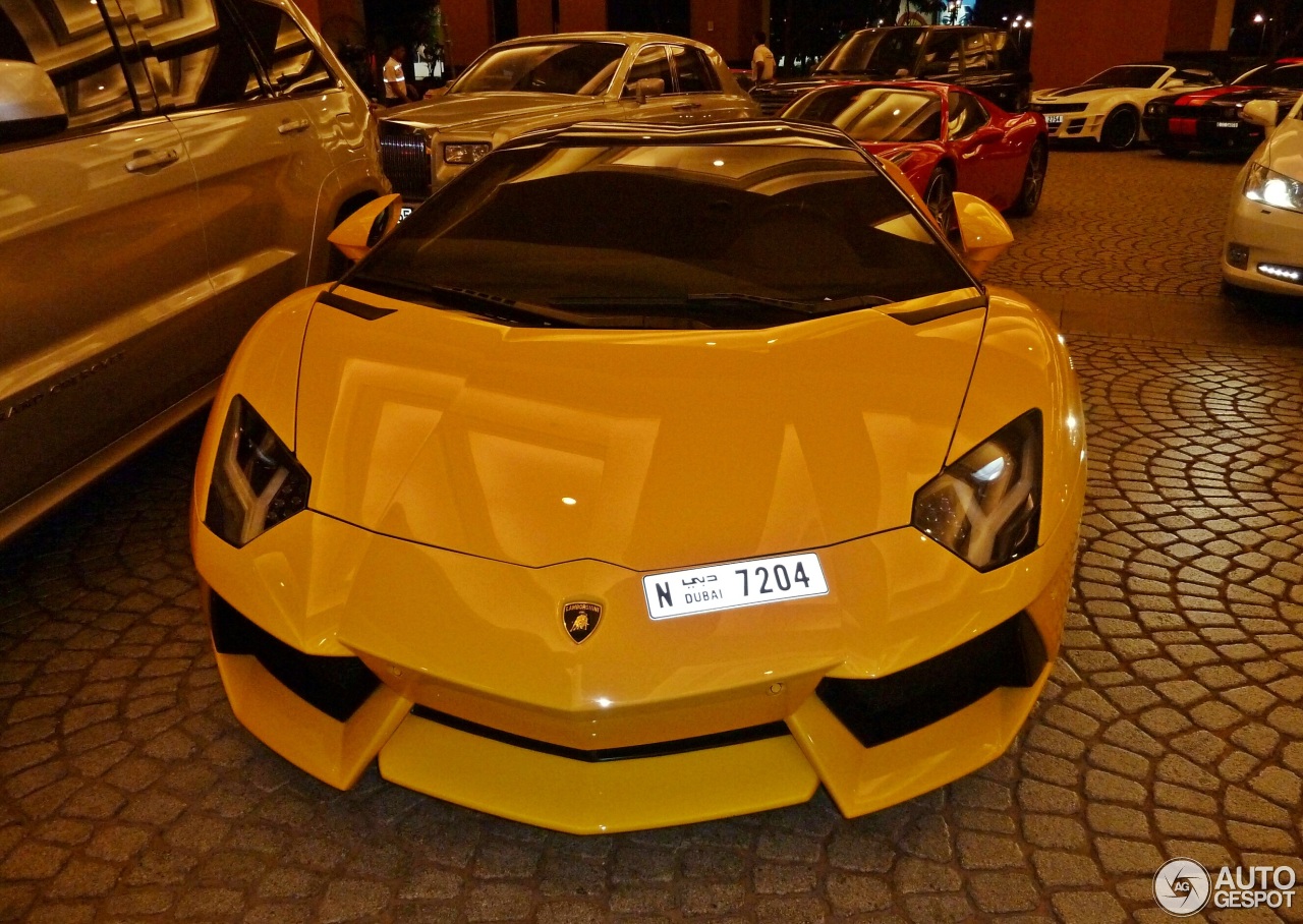 Lamborghini Aventador LP700-4