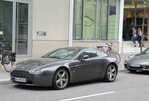 Aston Martin V8 Vantage