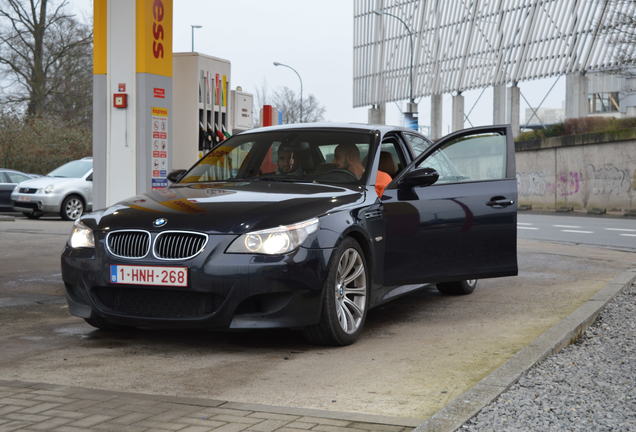 BMW M5 E60 2005