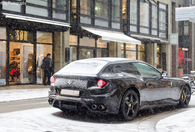 Ferrari FF