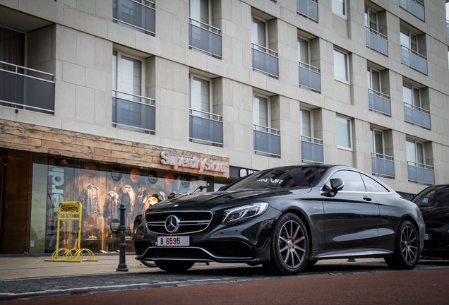 Mercedes-Benz S 63 AMG Coupé C217