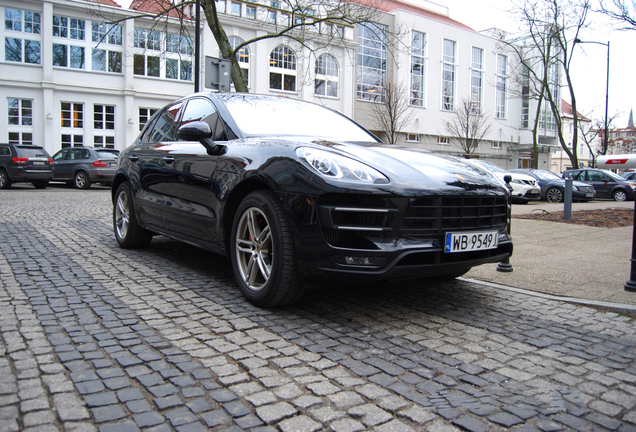 Porsche 95B Macan Turbo