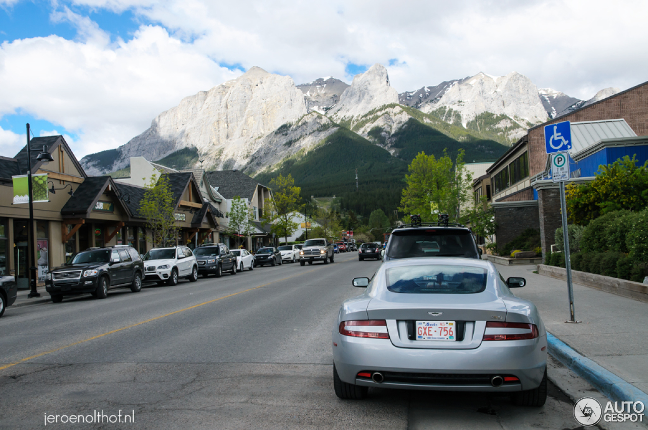 Aston Martin DB9