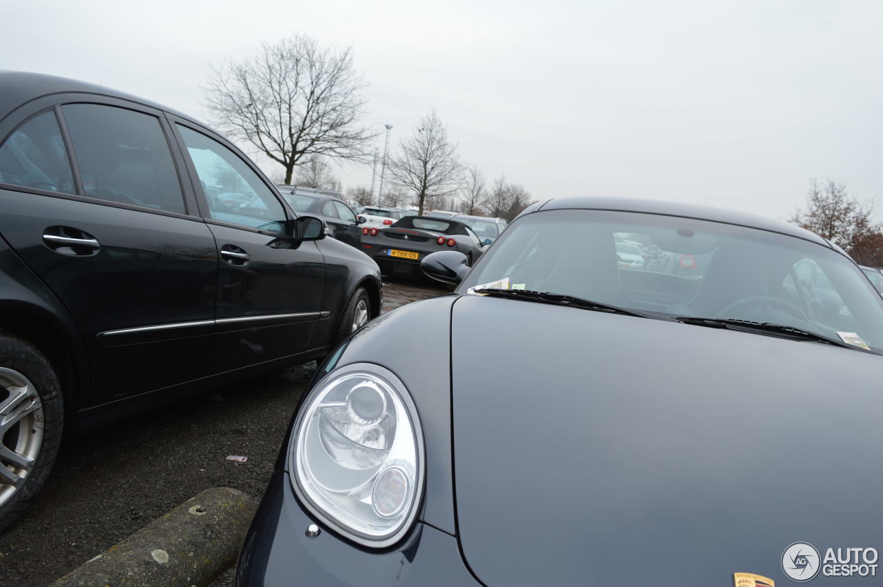 Porsche 987 Cayman S