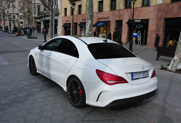 Mercedes-Benz CLA 45 AMG C117