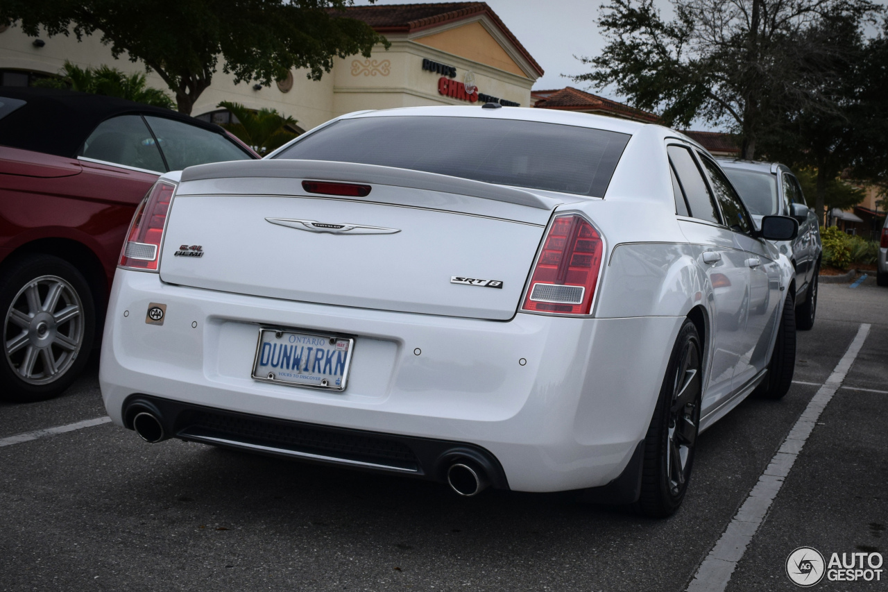 Chrysler 300C SRT8 2013