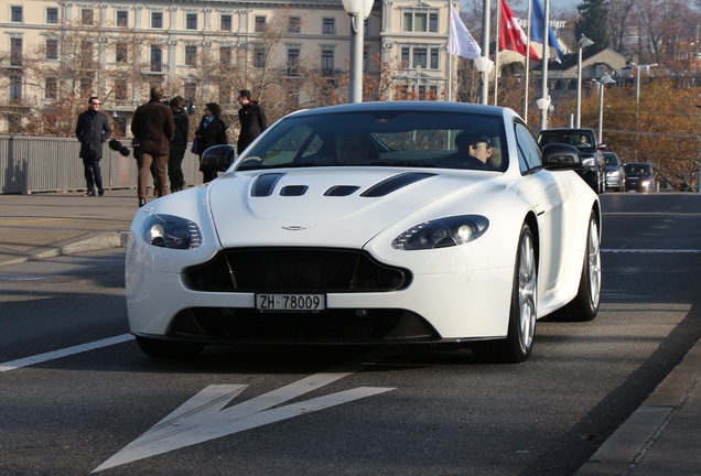 Aston Martin V12 Vantage S