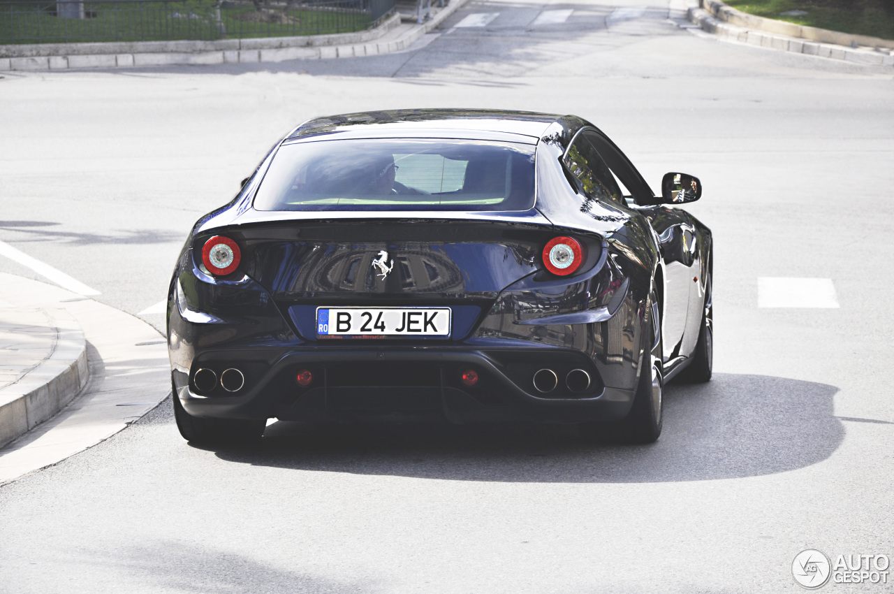 Ferrari FF