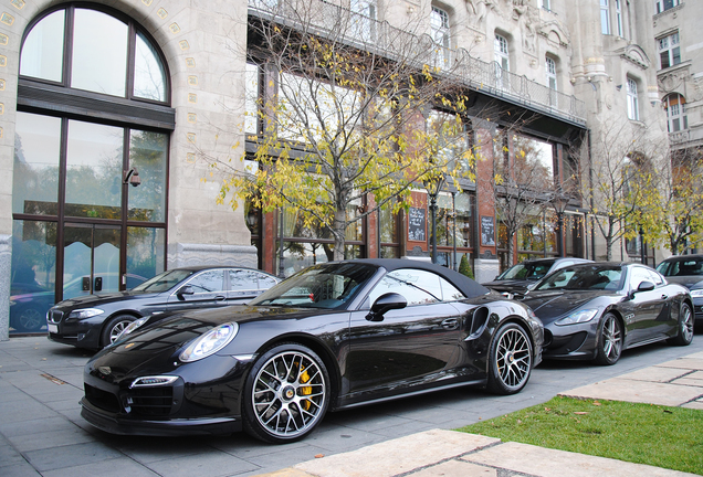 Porsche 991 Turbo S Cabriolet MkI