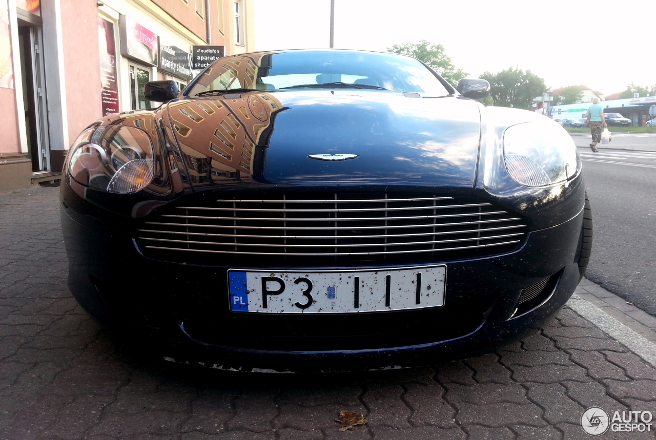 Aston Martin DB9