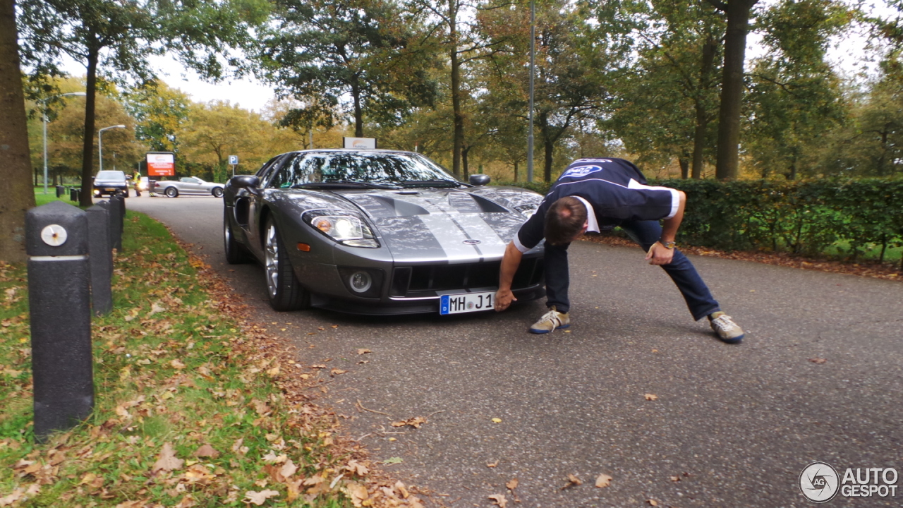 Ford GT