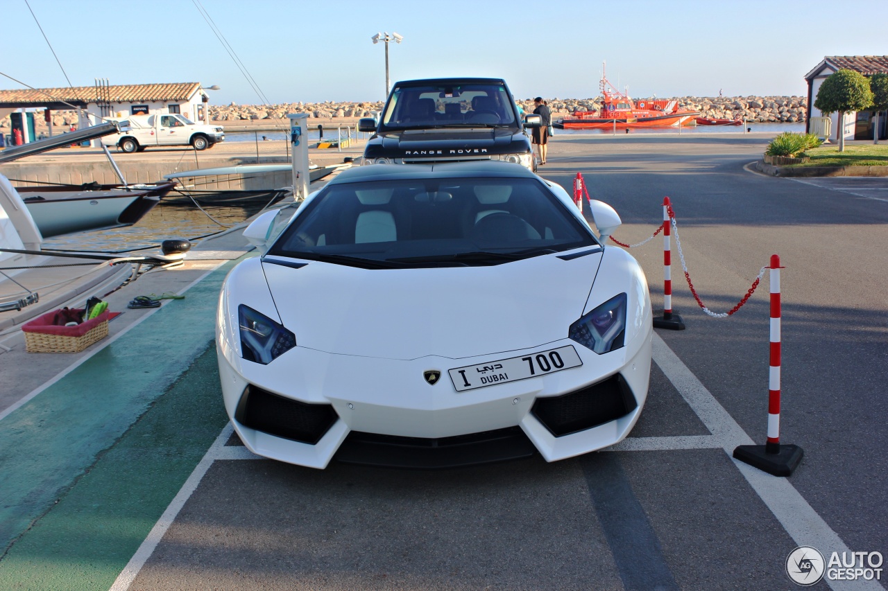 Lamborghini Aventador LP700-4 Roadster