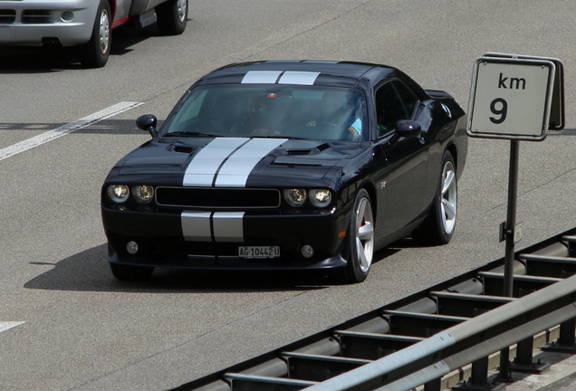 Dodge Challenger SRT-8 392