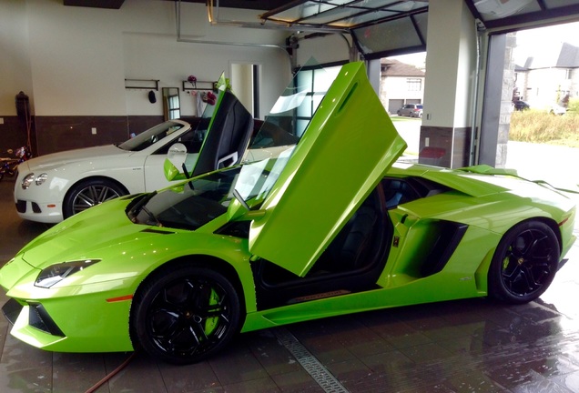 Lamborghini Aventador LP700-4