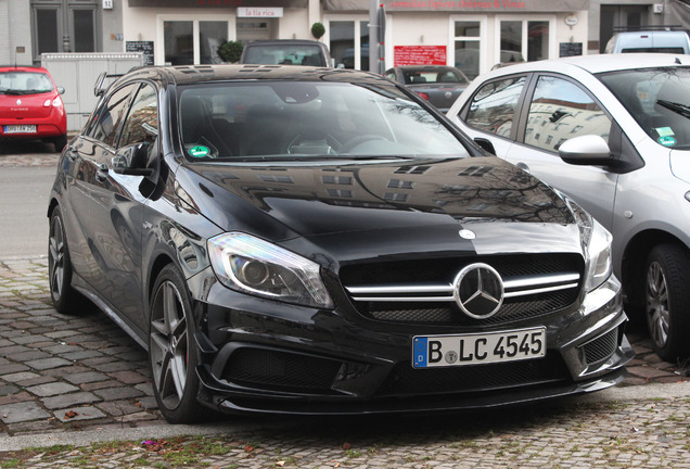 Mercedes-Benz A 45 AMG