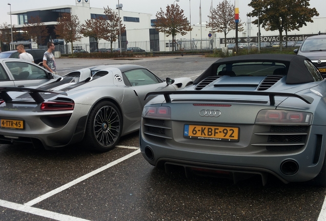 Porsche 918 Spyder Weissach Package