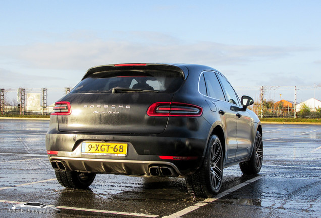 Porsche 95B Macan Turbo