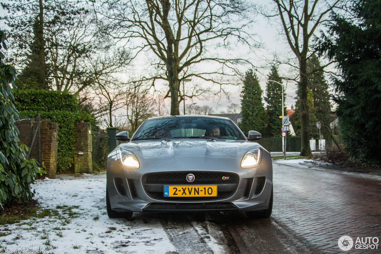 Jaguar F-TYPE S Coupé