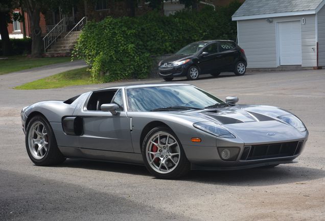 Ford GT