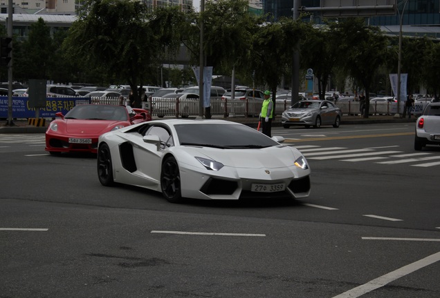 Lamborghini Aventador LP700-4