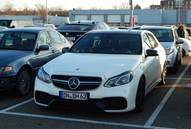 Mercedes-Benz E 63 AMG S W212