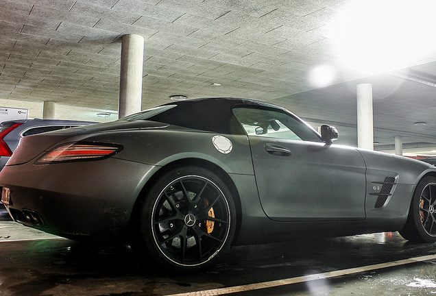 Mercedes-Benz SLS AMG GT Roadster Final Edition