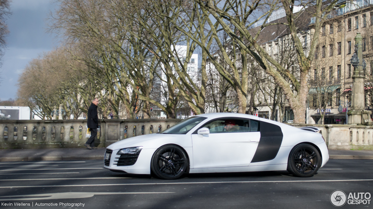 Audi R8