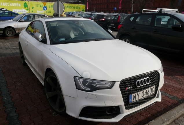 Audi RS5 B8 2012