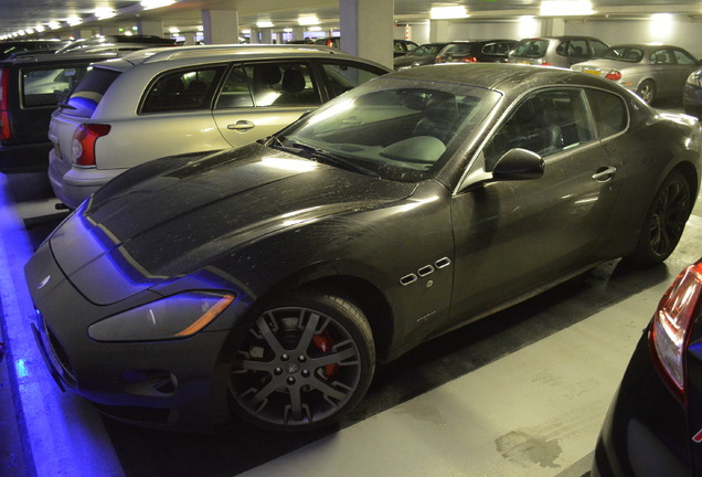 Maserati GranTurismo S Automatic