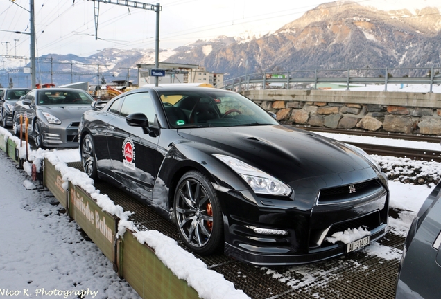 Nissan GT-R 2015