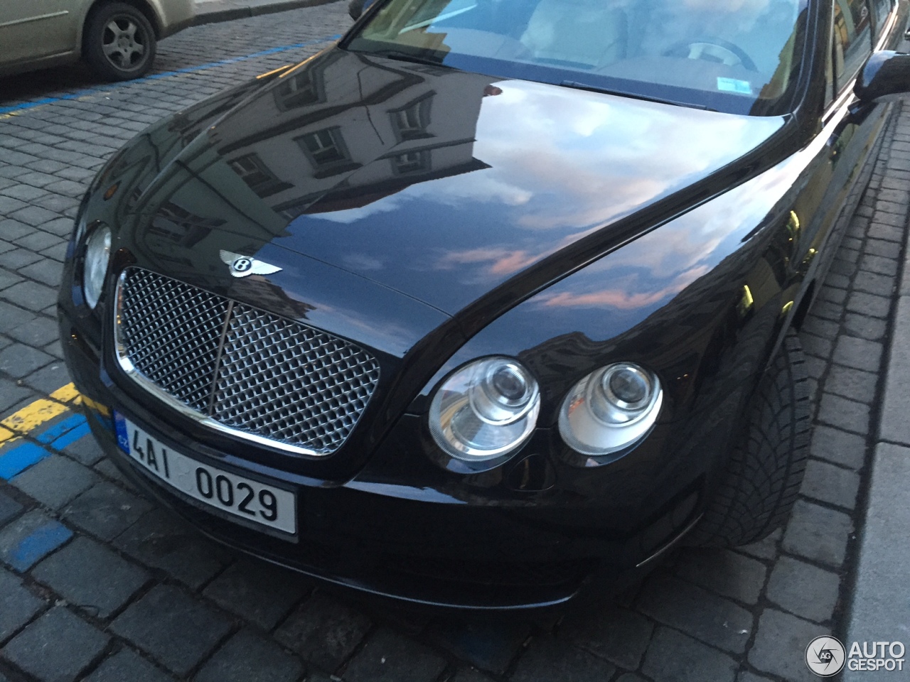 Bentley Continental Flying Spur