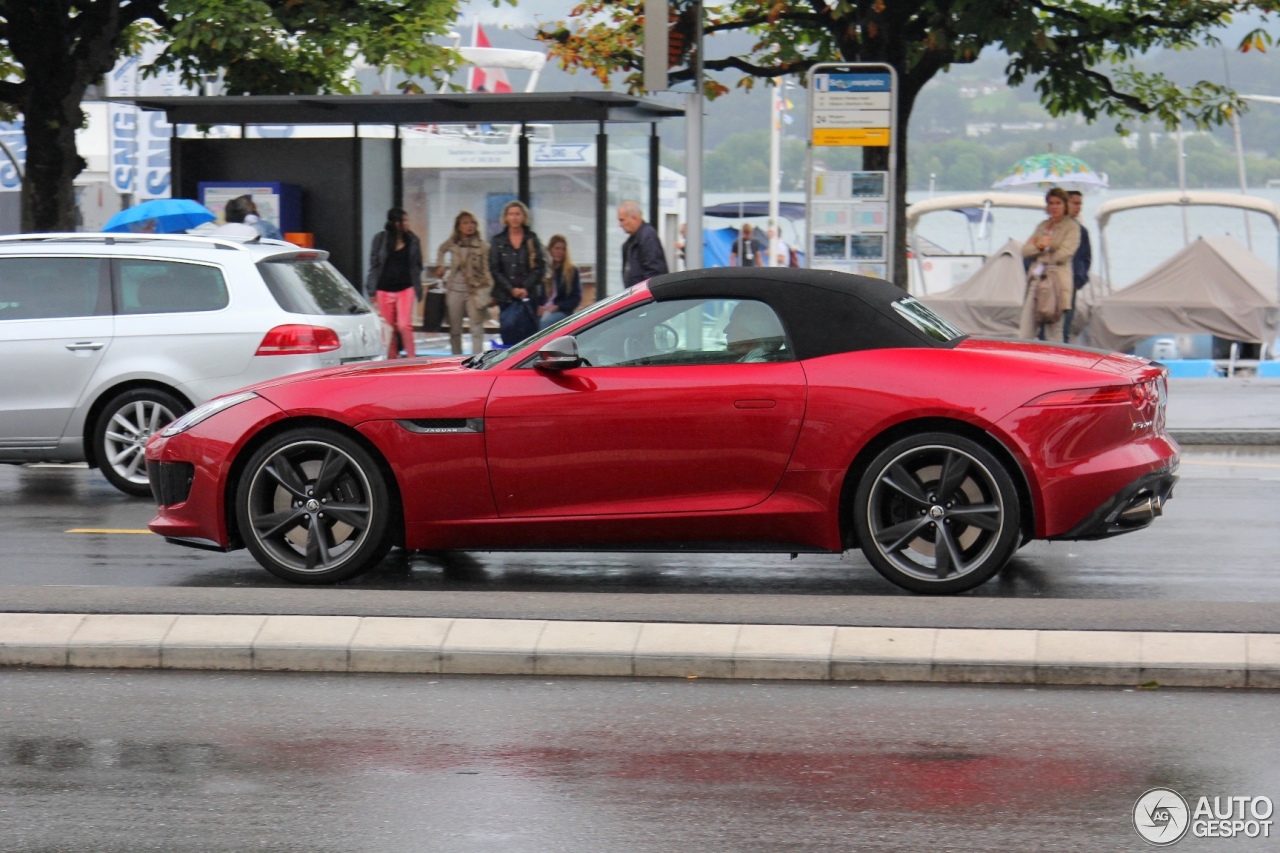 Jaguar F-TYPE S V8 Convertible