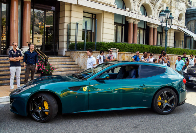 Ferrari FF