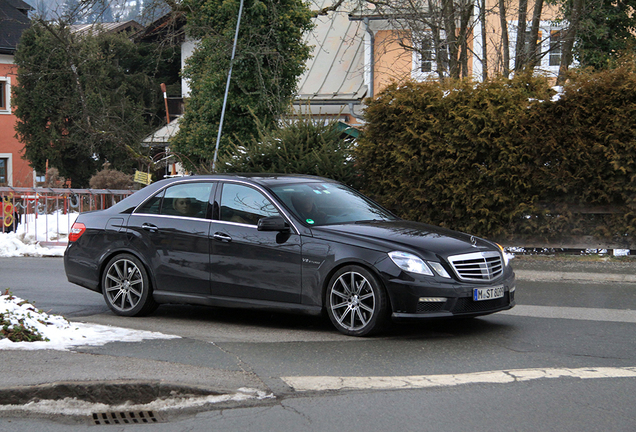 Mercedes-Benz E 63 AMG W212 V8 Biturbo