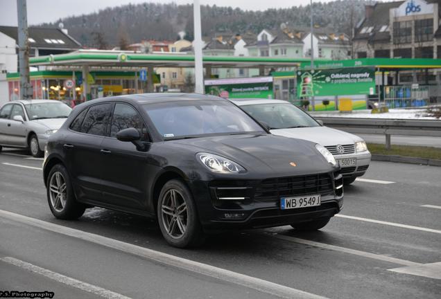 Porsche 95B Macan Turbo