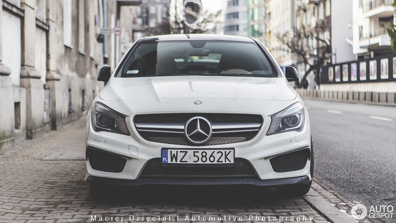 Mercedes-Benz CLA 45 AMG C117