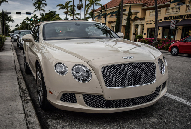 Bentley Continental GTC 2012