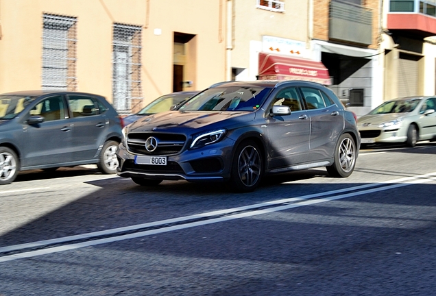 Mercedes-Benz GLA 45 AMG X156