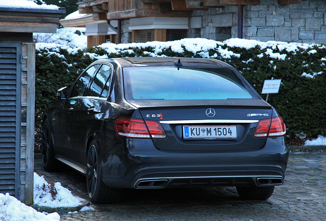 Mercedes-Benz E 63 AMG S W212