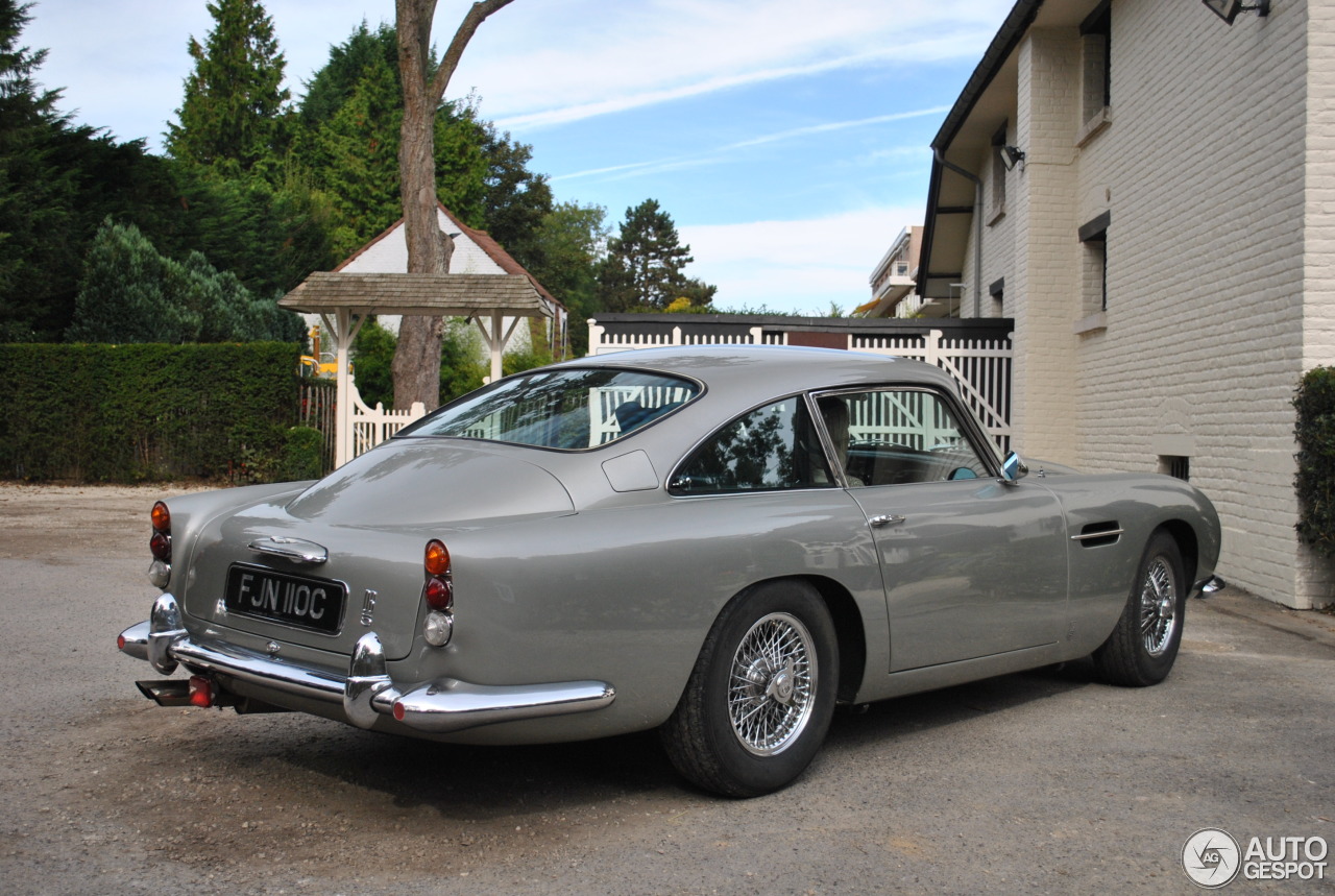 Aston Martin DB5