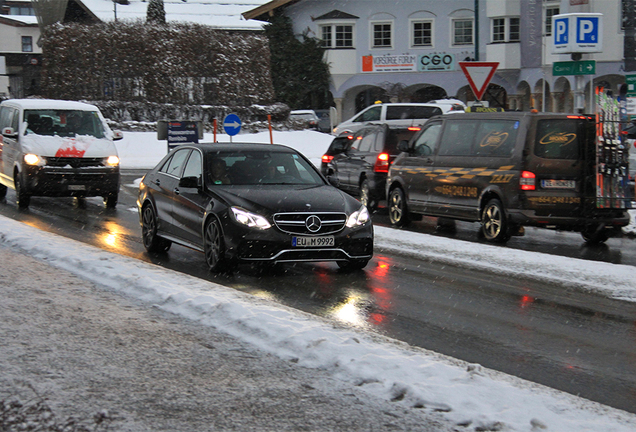 Mercedes-Benz E 63 AMG S W212